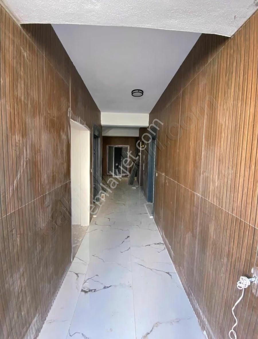 V. Aydoğmuş Mah Havuzlu Ara Kat Sıfır 2+1 - Görsel 19