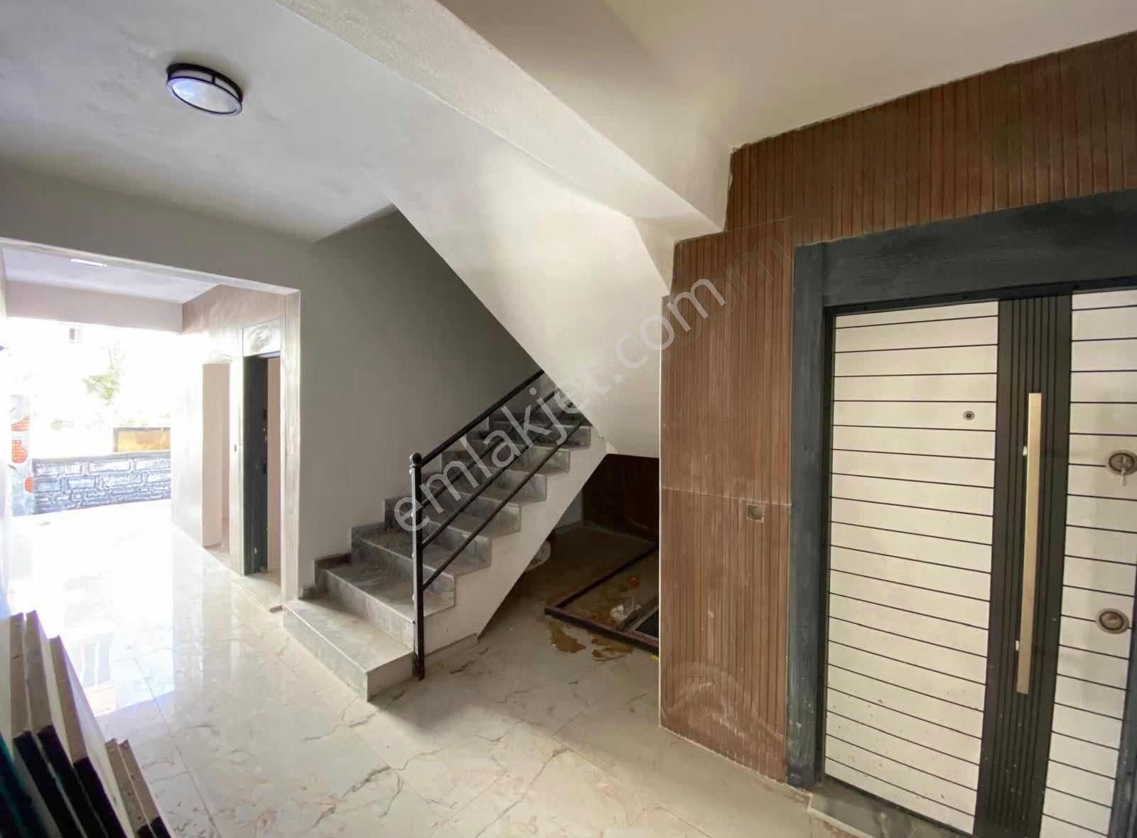 V. Aydoğmuş Mah Havuzlu Ara Kat Sıfır 2+1 - Görsel 9