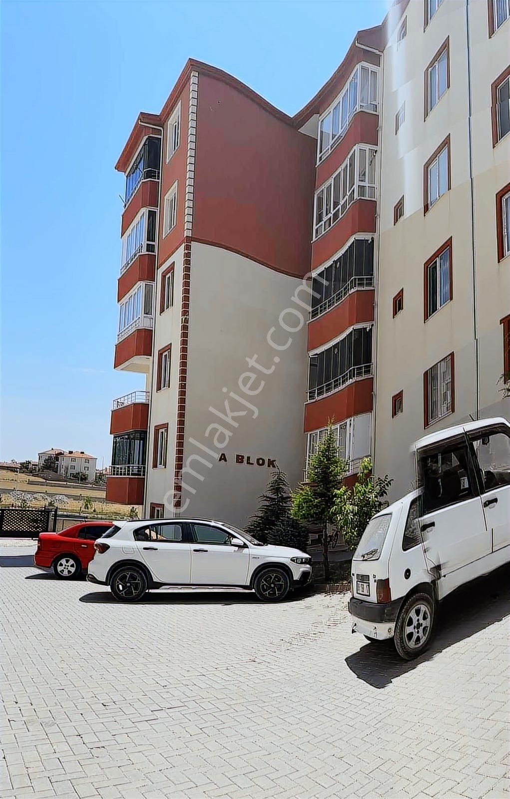 Güngör Emlak Ahmetefendi Mah. Eymenkent Sitesinde Satılık Daire - Görsel 12