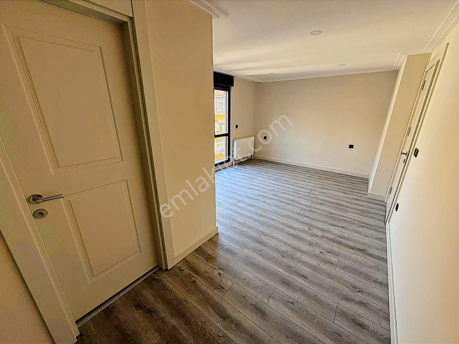 Beşiktaş Dikilitaş Yeni Binada Deniz Manzaralı Satılık 4+2 Daire - Görsel 23