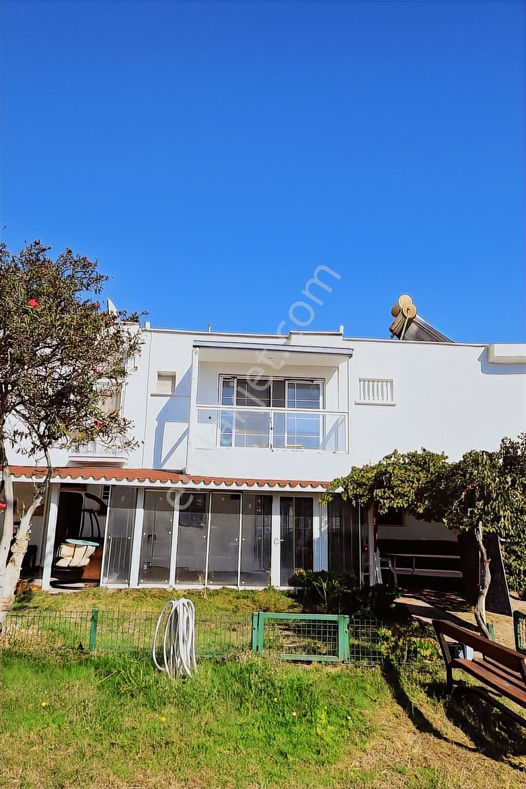 Route 10'dan Dikili Çandarlı'da Denize Sıfır Site Satılık Villa - Görsel 18