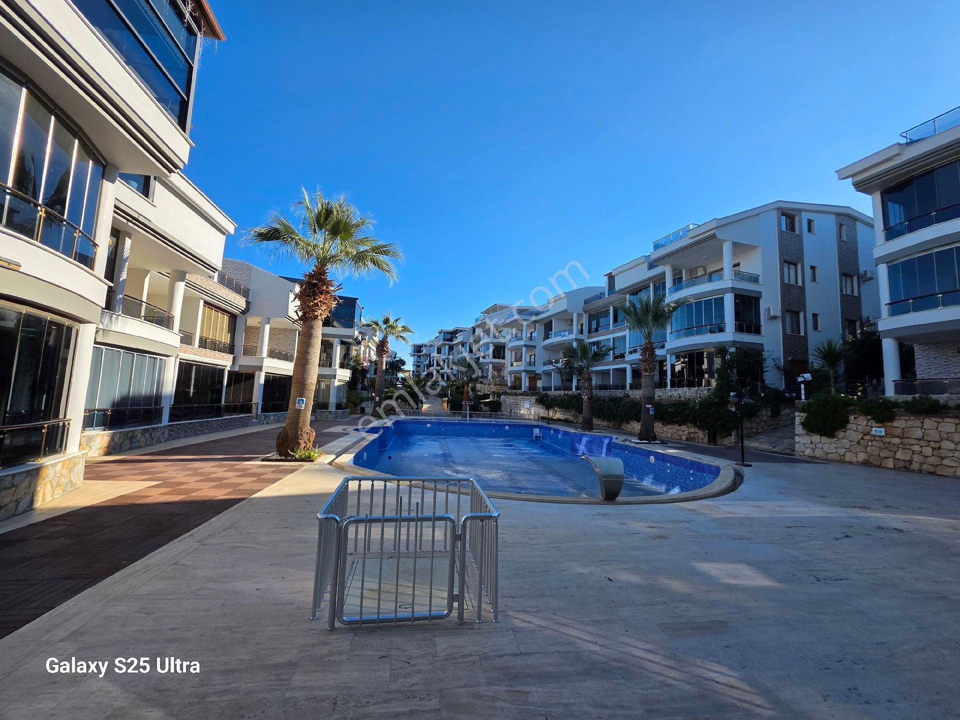 🏝 Aydın Didim Hisar Mahallesinde Havuzlu Site İçerisinde Satılık 2+1 Daire 🏝