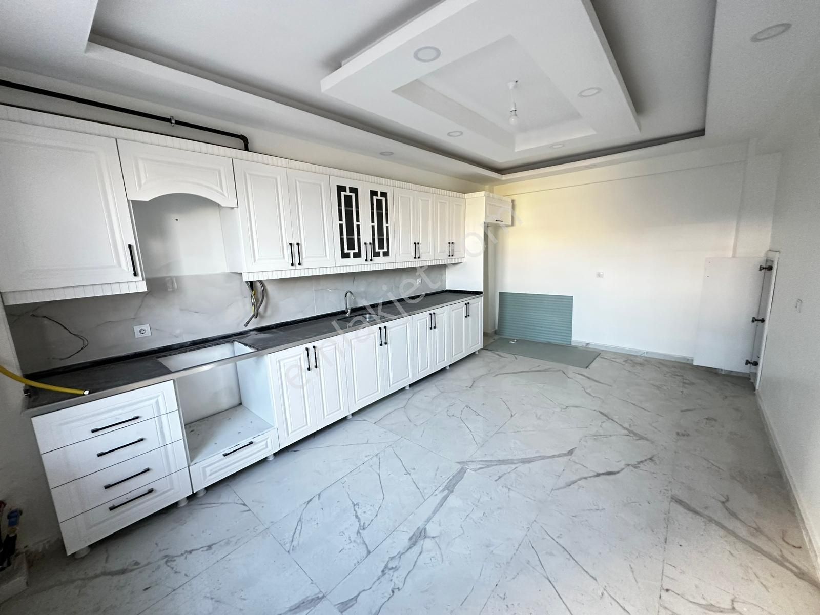 Daire Fiyatına Acil Satılık 3+1 Dubleks Villa - Görsel 2