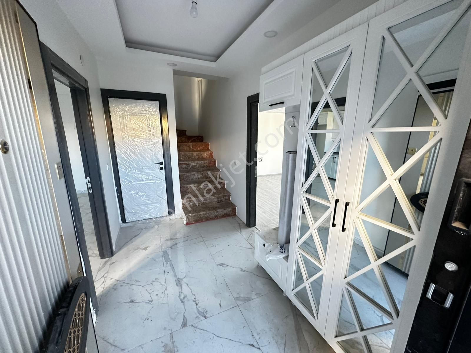 Daire Fiyatına Acil Satılık 3+1 Dubleks Villa - Görsel 15