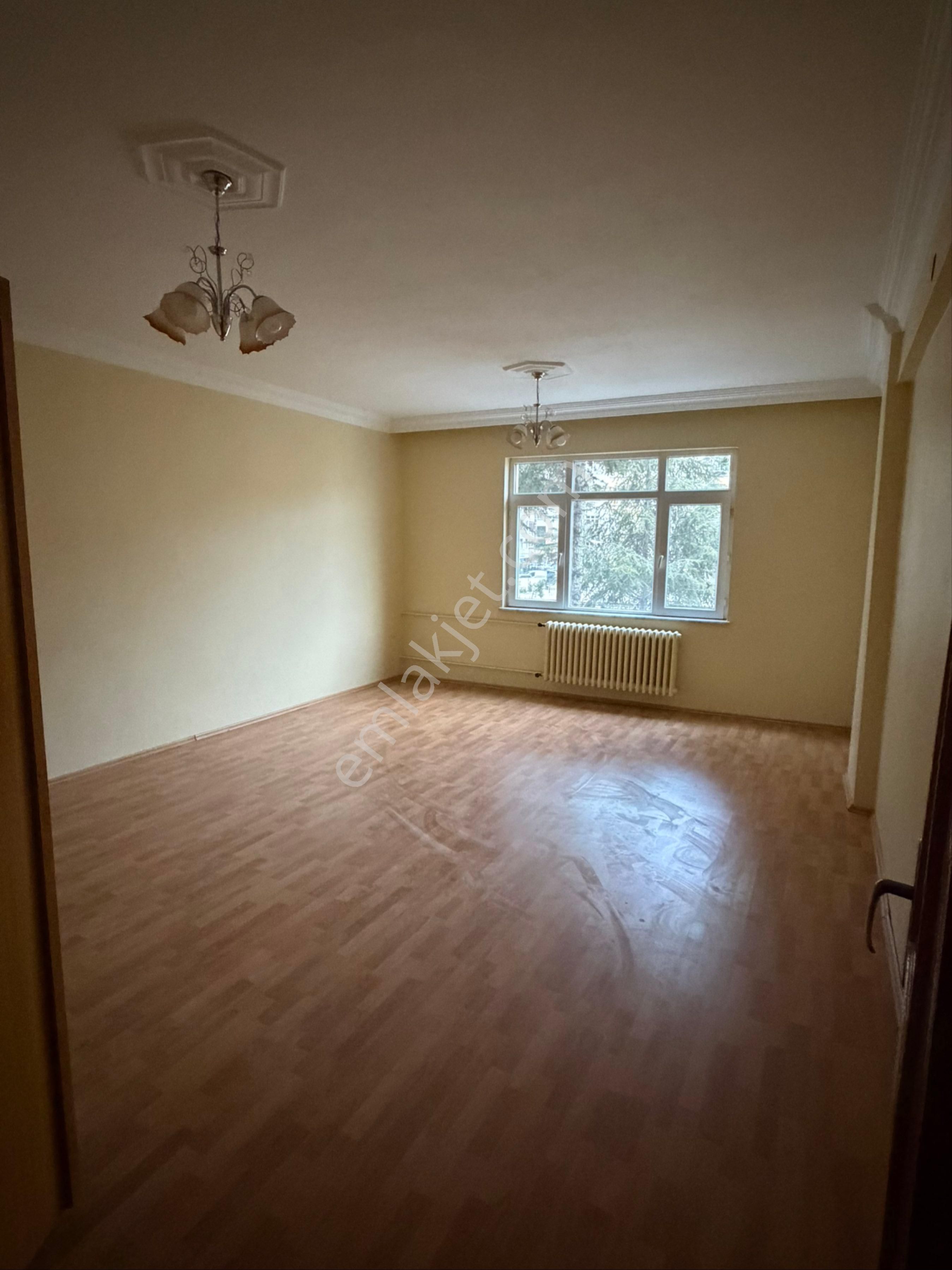 Konyanın Merkezinde Site İçerisinde Kiralık Daire - Görsel 16