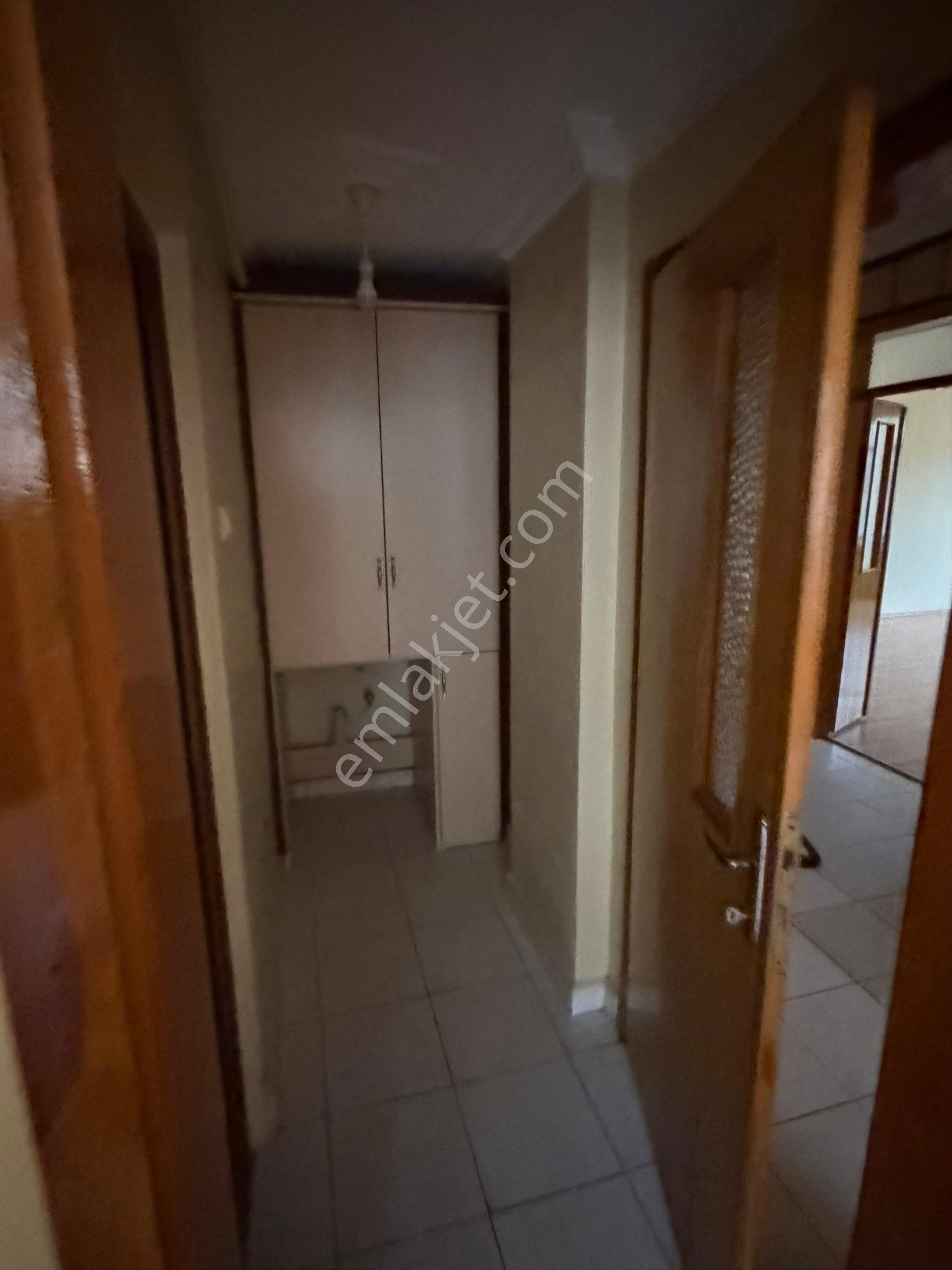 Konyanın Merkezinde Site İçerisinde Kiralık Daire - Görsel 10