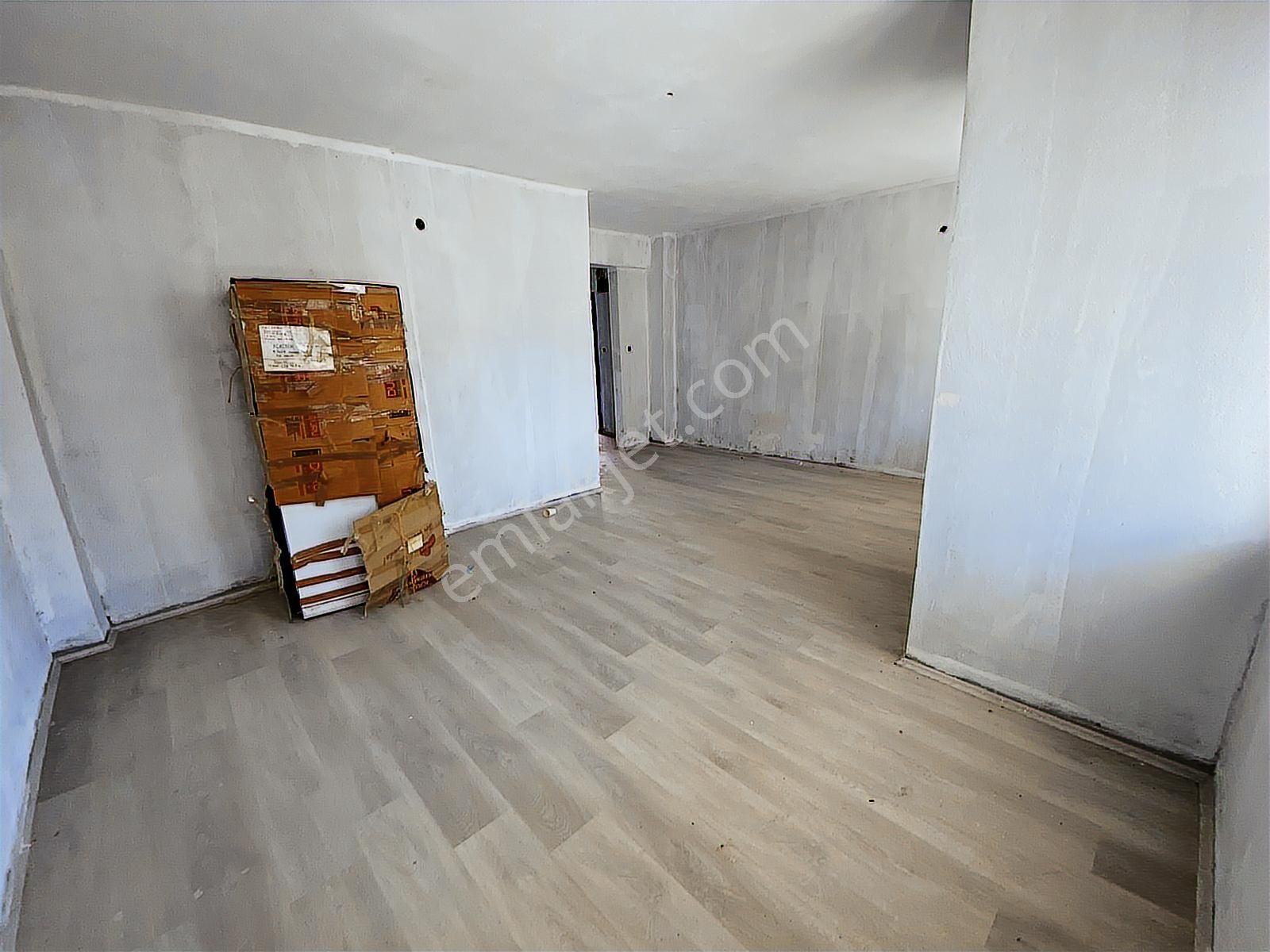 Zenith Real Estate'ten Satılık Kuvai Milliyede Tripleks Villa - Görsel 10