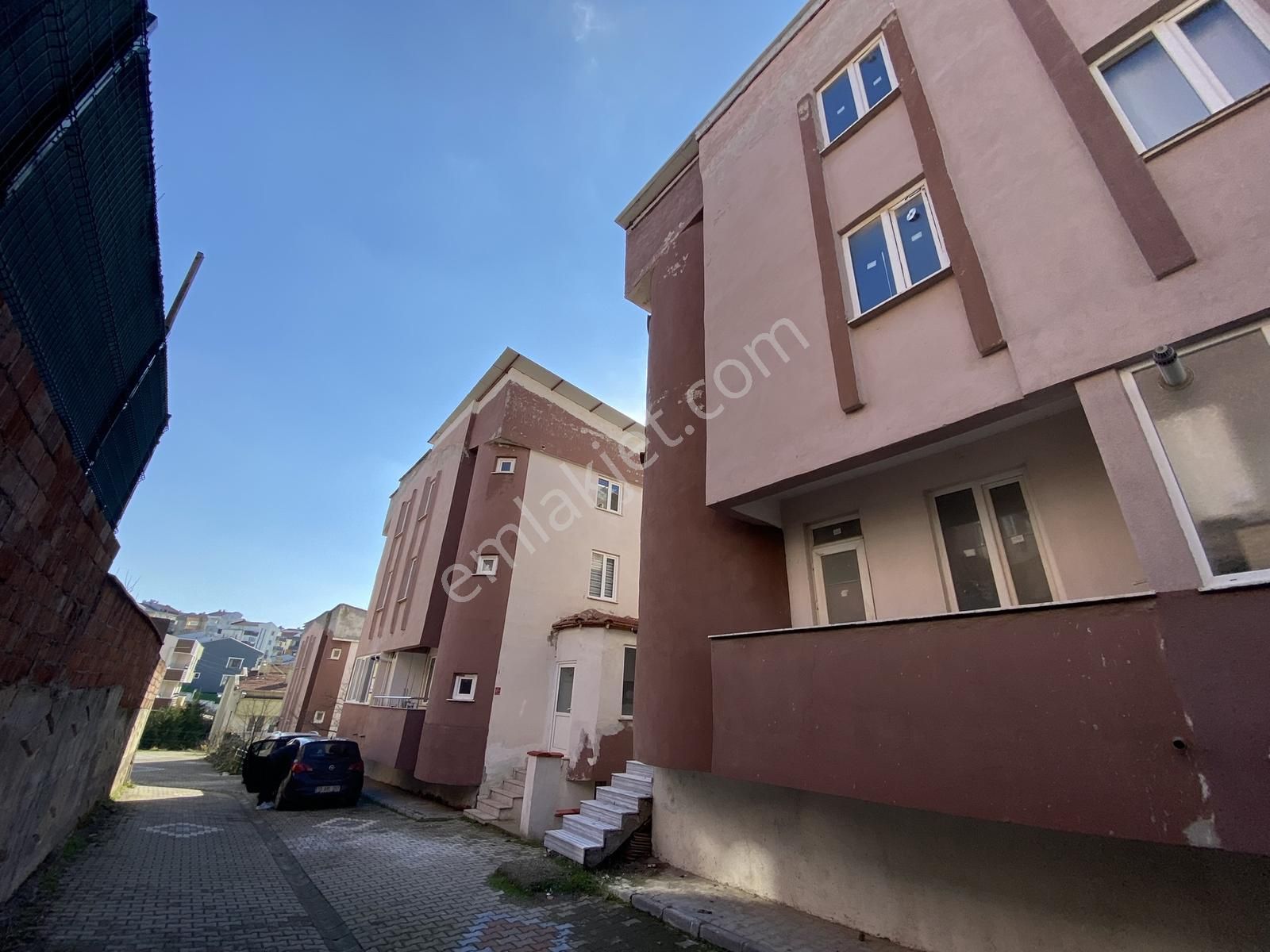 Zenith Real Estate'ten Satılık Kuvai Milliyede Tripleks Villa - Görsel 6