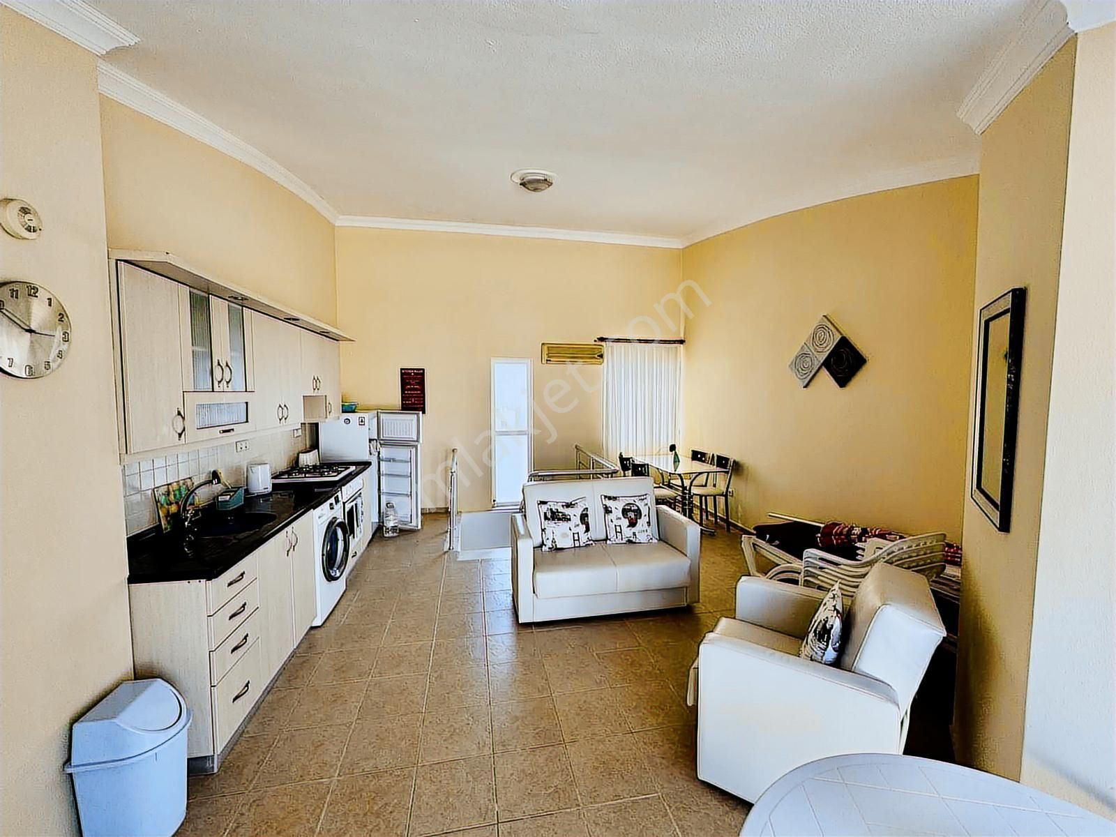 Uygun Fiyatlı Geniş Teraslı Eşyalı 2+1 Dubleks Dairemiz - Görsel 8