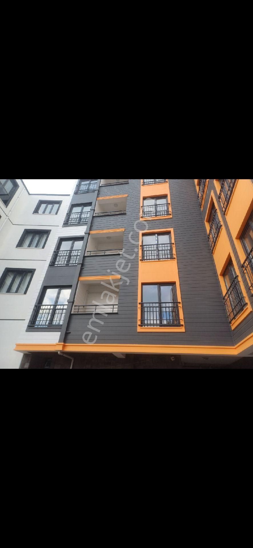 Burhaniye Kocacami Mahallesi 1+1 Kapalı Otopark+klimalı