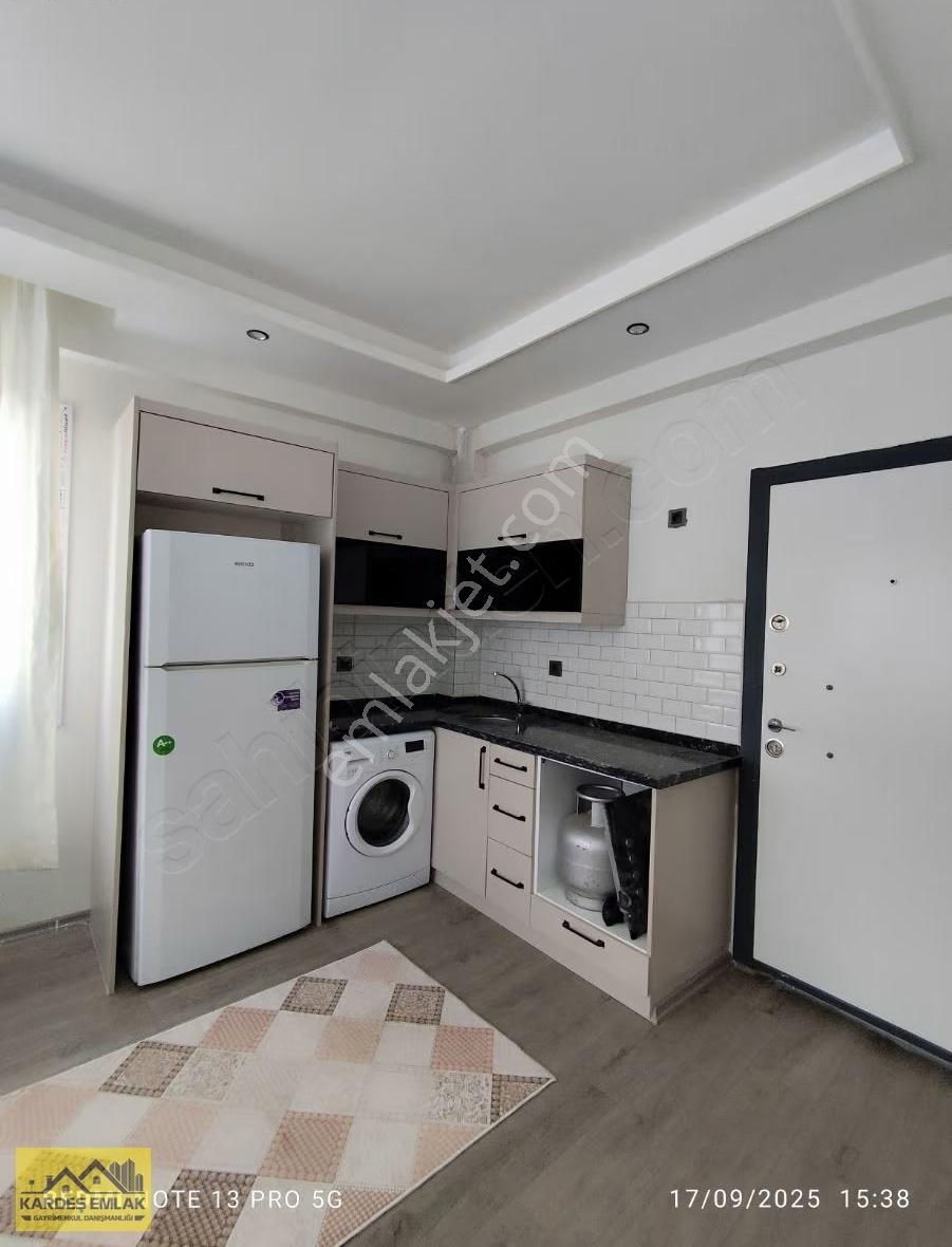 Kardeş Emlak'tan Gültepe Mh'de Eşyalı 1+1 Daire - Görsel 8