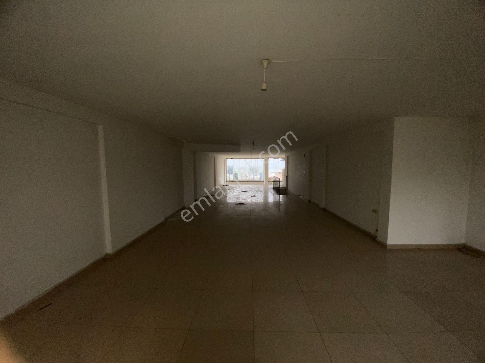 Arsin Yeşilyalı'da Yola Cepheli Galeri Katlı Kiralık Dükkan - Görsel 12