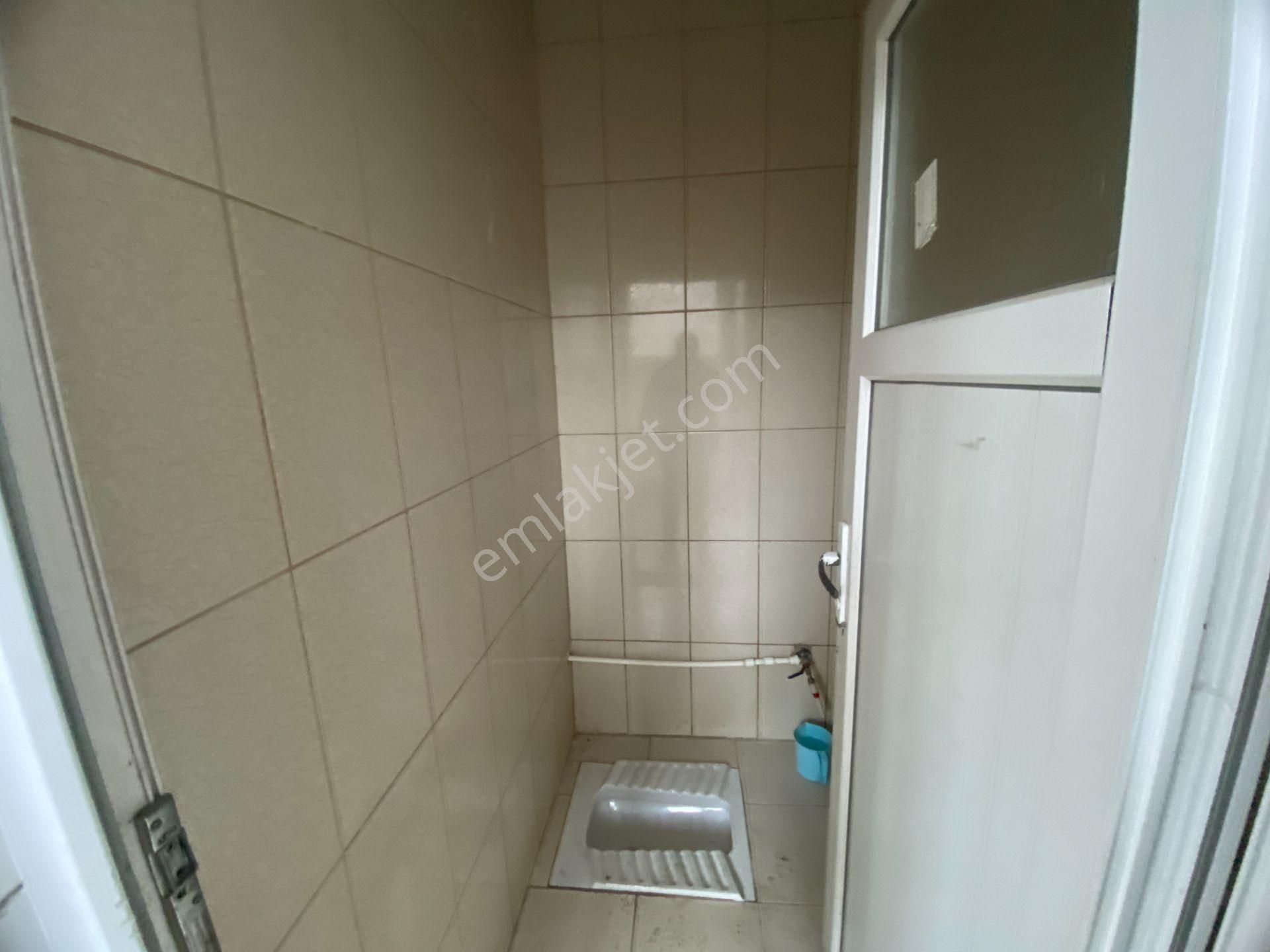 Arsin Yeşilyalı'da Yola Cepheli Galeri Katlı Kiralık Dükkan - Görsel 4