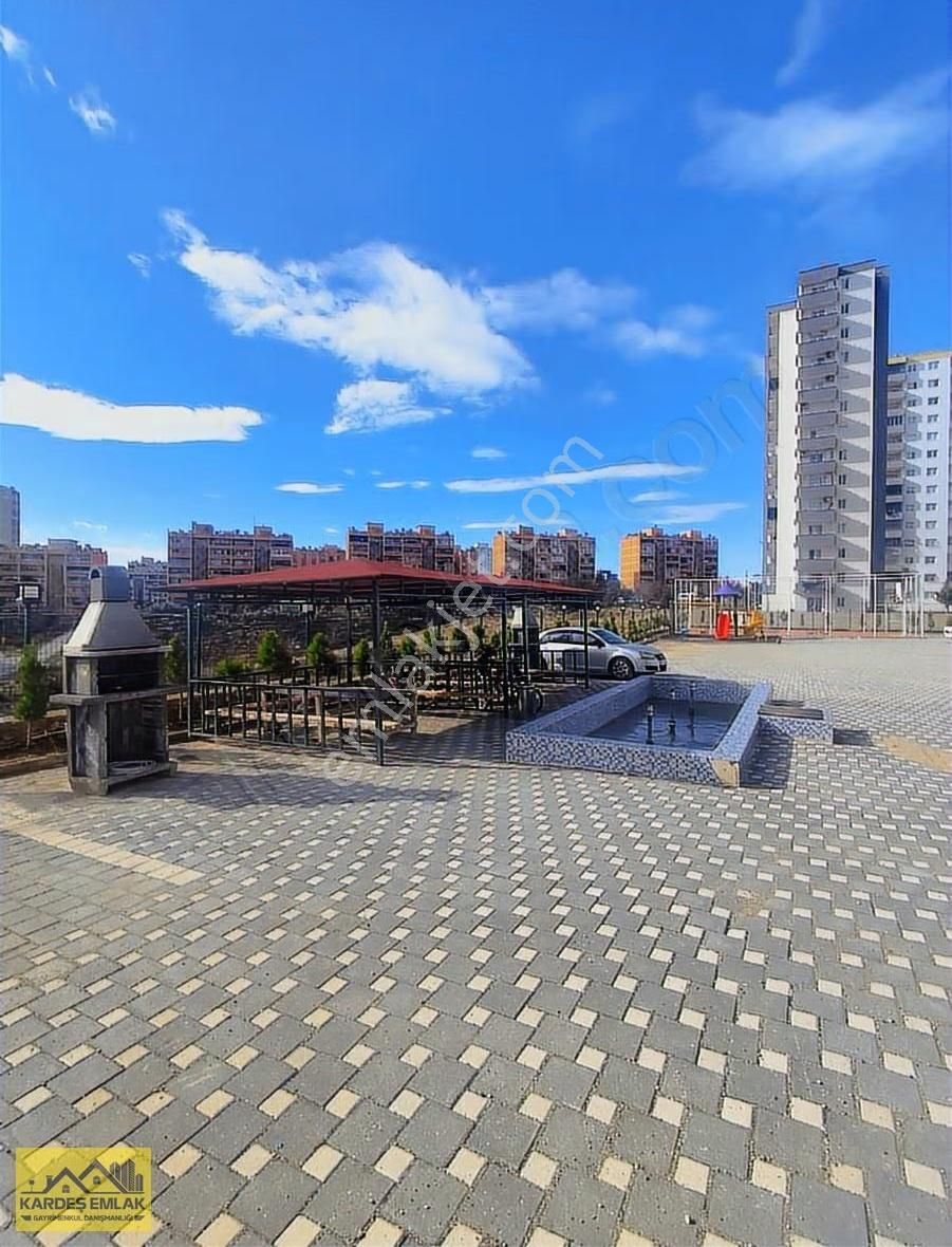 Kardeş Emlak'tan Osmangazi Mah. 2+1 Açık Mutfak Eşyalı Daire - Görsel 2