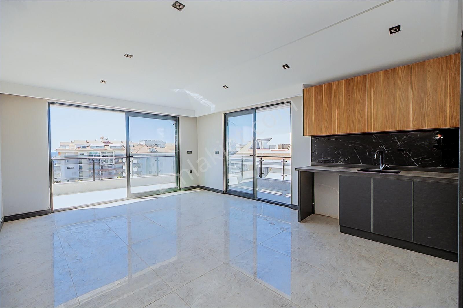 Kestel'de Deniz Manzaralı Tek Tapu 2 Daire 3 + 1 - Görsel 6