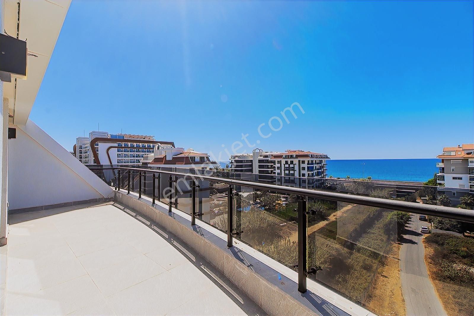 Kestel'de Deniz Manzaralı Tek Tapu 2 Daire 3 + 1 - Görsel 23