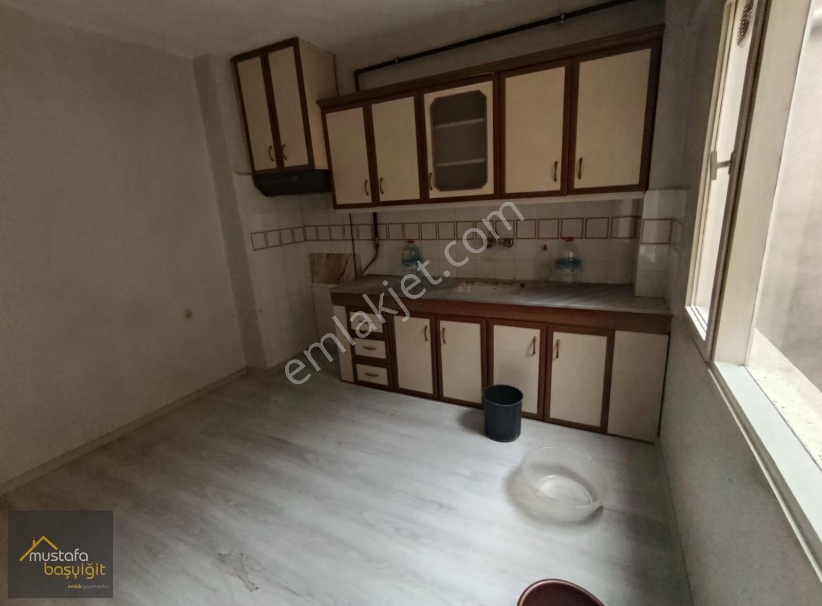 Mustafa Başyiğit Emlaktan Satılık Daire Yeni Belediye Karşısında - Görsel 9