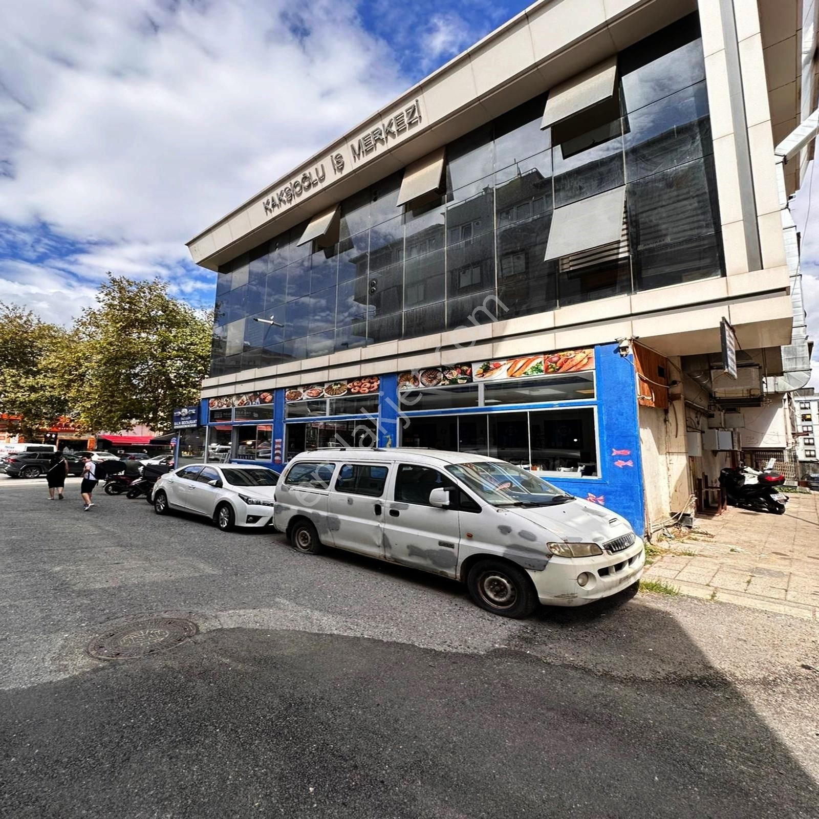 Çekmeköy Yapı Gayrimenkul'den Taşdelenin Kalbinde Ofis Katı !! - Görsel 19