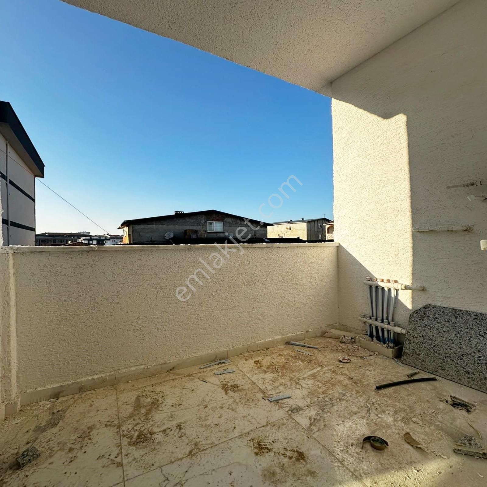 Çekmeköy Yapı Gayrimenkul'den Ekşioğlu Mah. 2+1 Ara Kat !! - Görsel 8