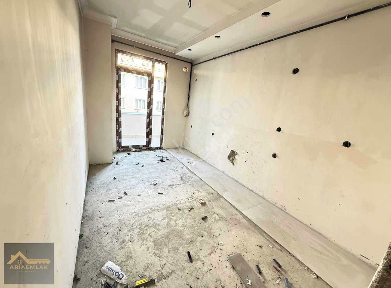 Gazi Mahallesi Sıfır 2+1 Butik Site İçinde Oturuma Hazır - Görsel 3