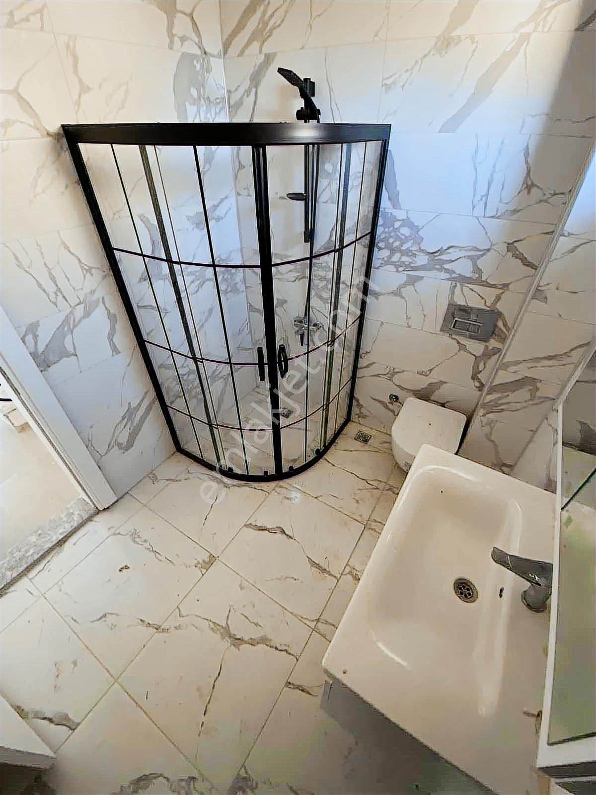 Prestijden Muhteşem Denize Yakın Görmeğe Değer Villa - Görsel 17