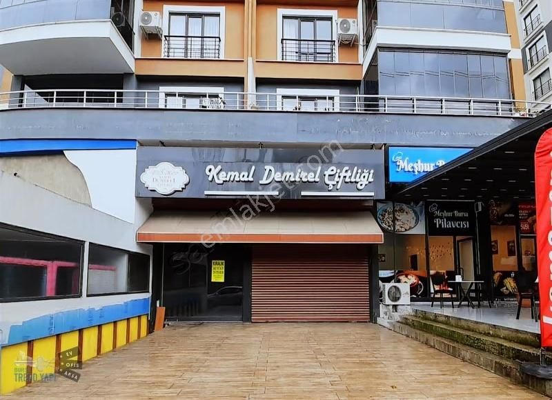 Ataevler'de, Cadde Üstü, Geniş Cepheli 55 + 55 M2 Dubleks Dükkan