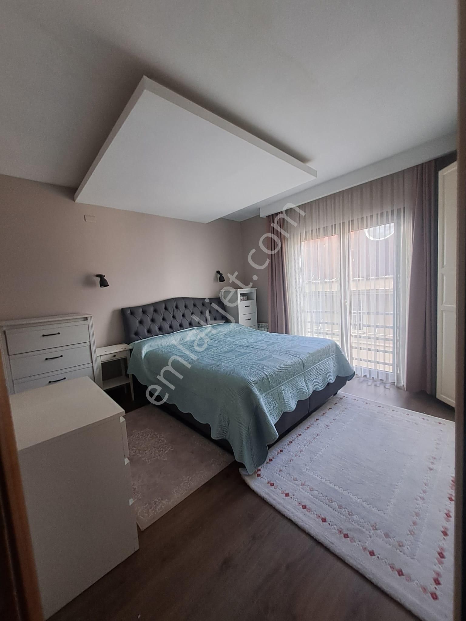 Re/max Advantage'den Balat'ta Eşyalı Kiralık 3+1 Daire - Görsel 11