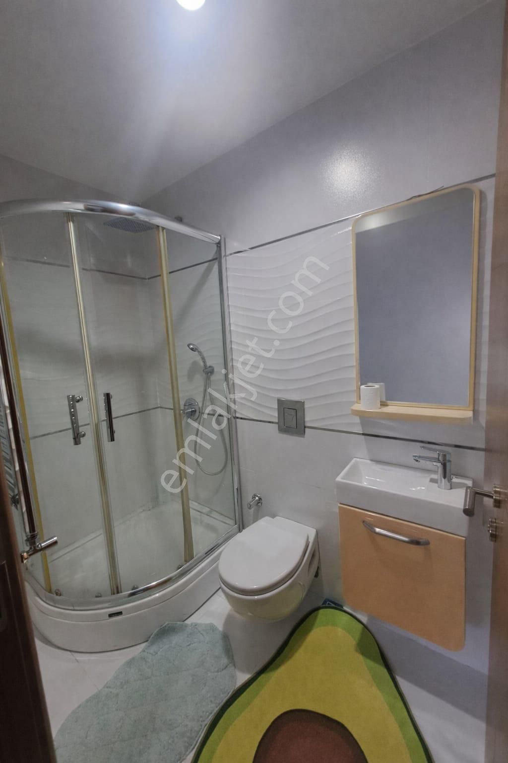 Re/max Advantage'den Balat'ta Eşyalı Kiralık 3+1 Daire - Görsel 22