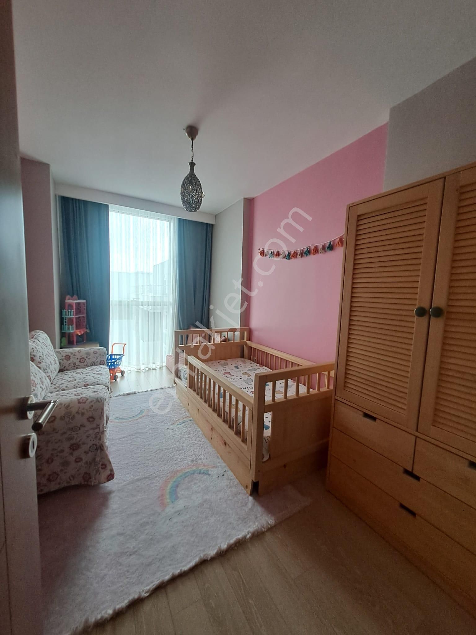 Re/max Advantage'den Balat'ta Eşyalı Kiralık 3+1 Daire - Görsel 16