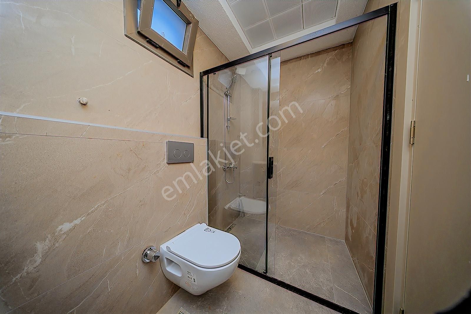 Kardeşkentler Cadde Üzeri Oturuma Hazır İskanlı 3 Cepheli 2+1 - Görsel 10