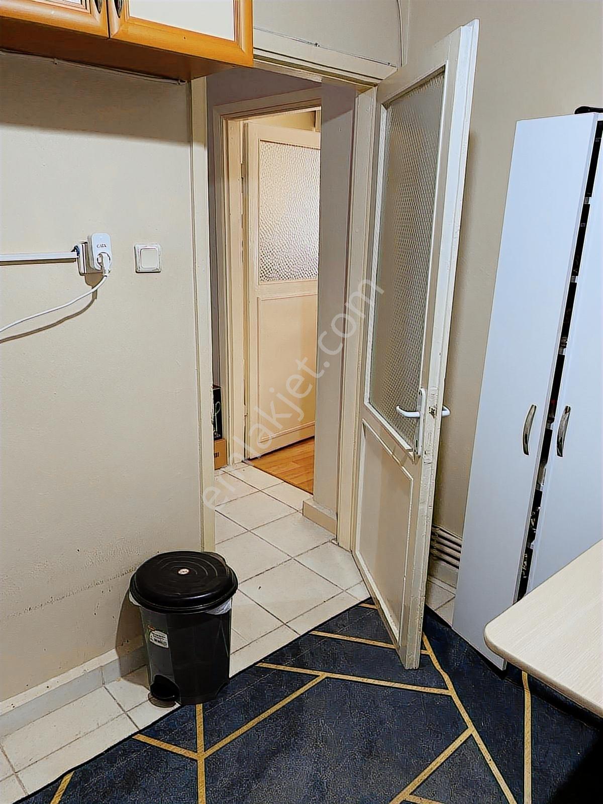 4.levent Emniyetevlerinde 2+1 90m2 Krediye Uygun Satılık Daire - Görsel 2