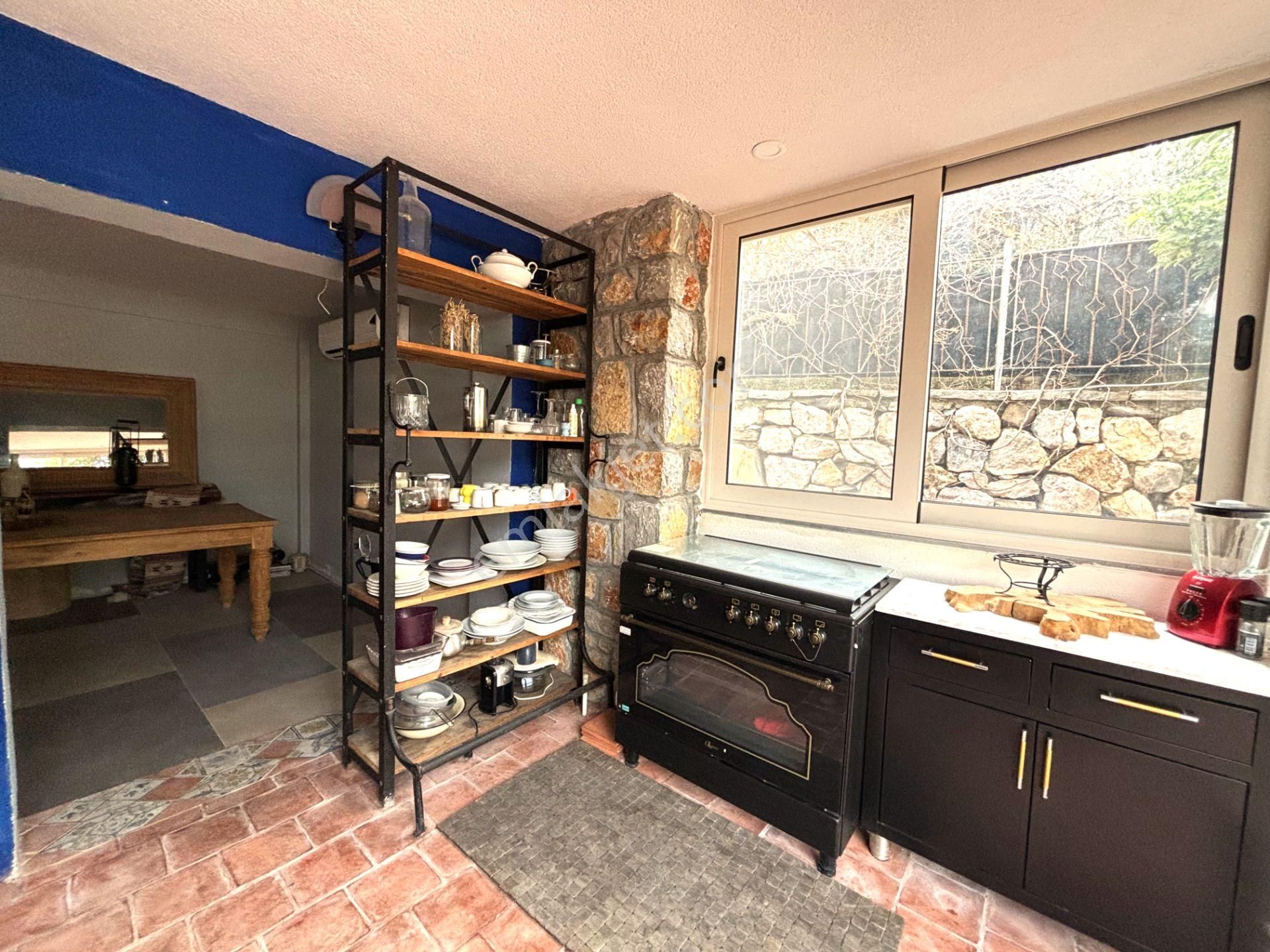 Bodrum Yeniköy Mah. Oasis Avm Yakını 3+1 Köşe Konumlu Dubleks Ev - Görsel 18