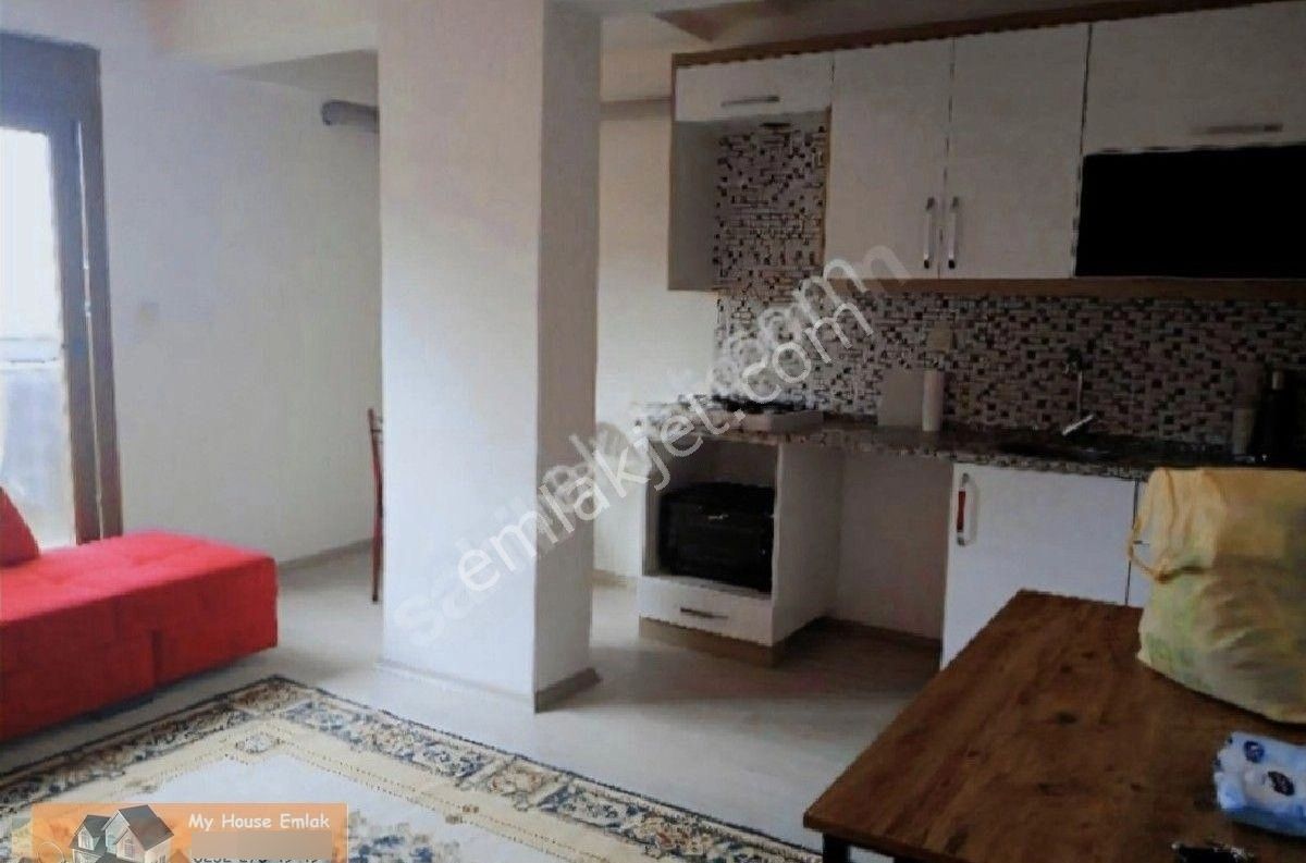 Karabağlar Aydın Mahallesinde Eşyalı 1+1 Yüksek Giriş Satılık Daire - Görsel 9