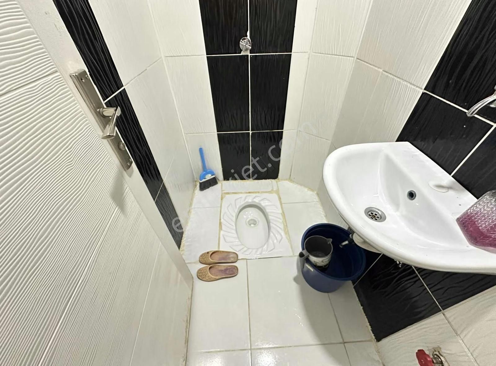 Turan Gayrimenkul'den Elazığ Cadde Üzerinde Kiralık 3+1 Daire - Görsel 22