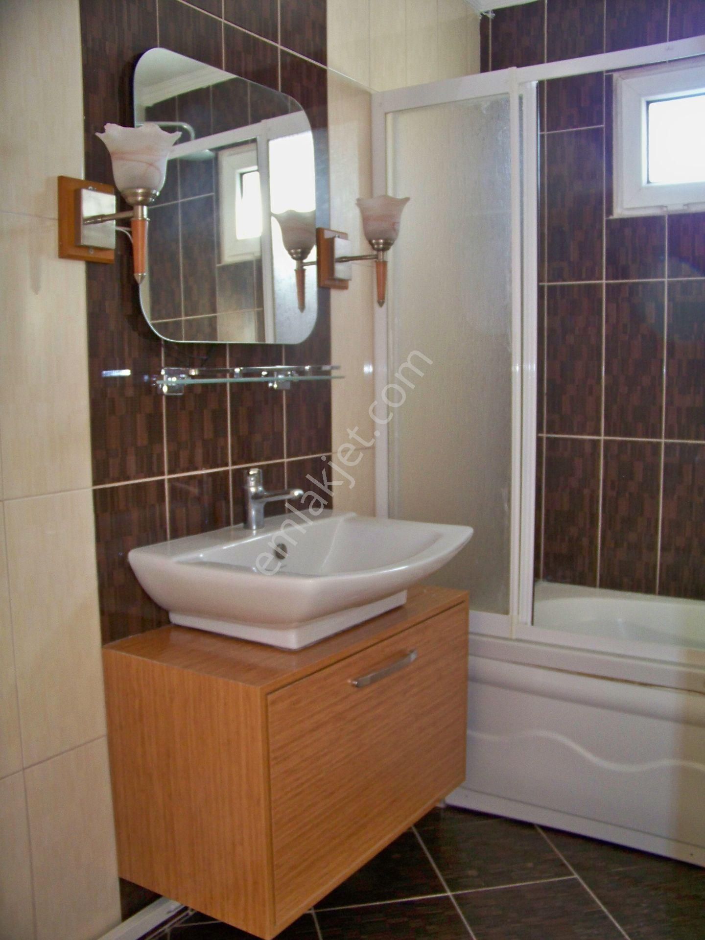 Gayrettepe Kent Sitesinde 4+1 165 M2 7.kat Çift Otoparklı Çift Asansörlü Yangın Merdivenli Balkonlu - Görsel 16