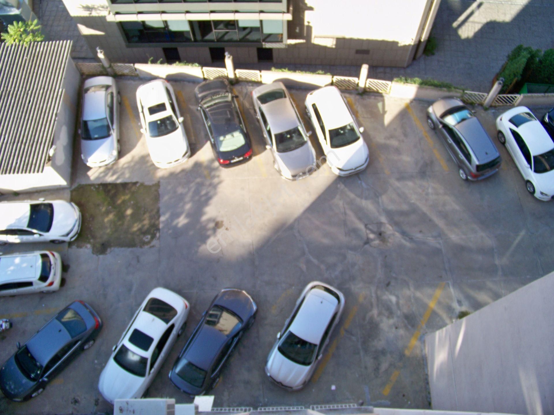 Gayrettepe Kent Sitesinde 4+1 165 M2 7.kat Çift Otoparklı Çift Asansörlü Yangın Merdivenli Balkonlu - Görsel 27