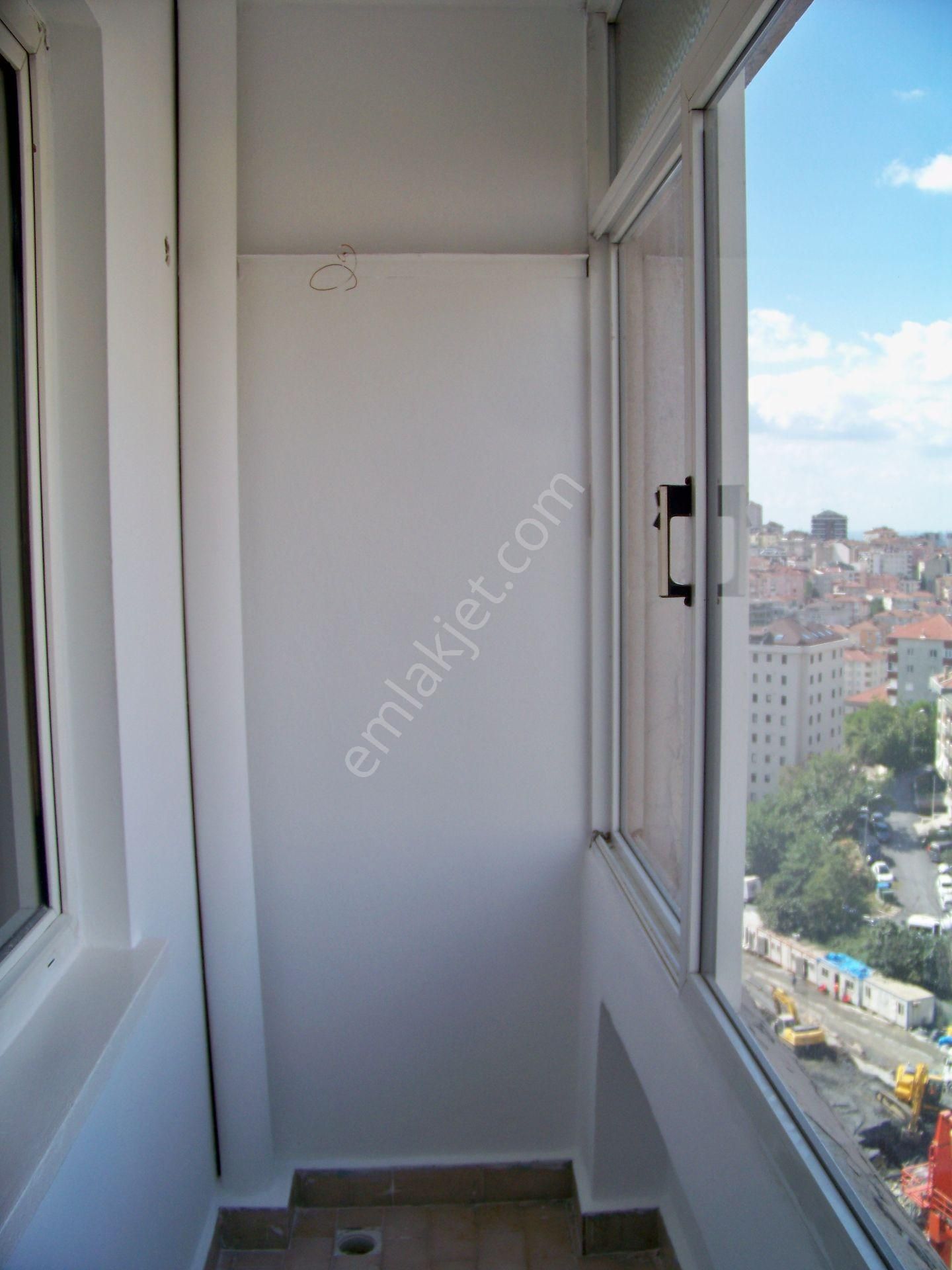 Gayrettepe Kent Sitesinde 4+1 165 M2 7.kat Çift Otoparklı Çift Asansörlü Yangın Merdivenli Balkonlu - Görsel 21