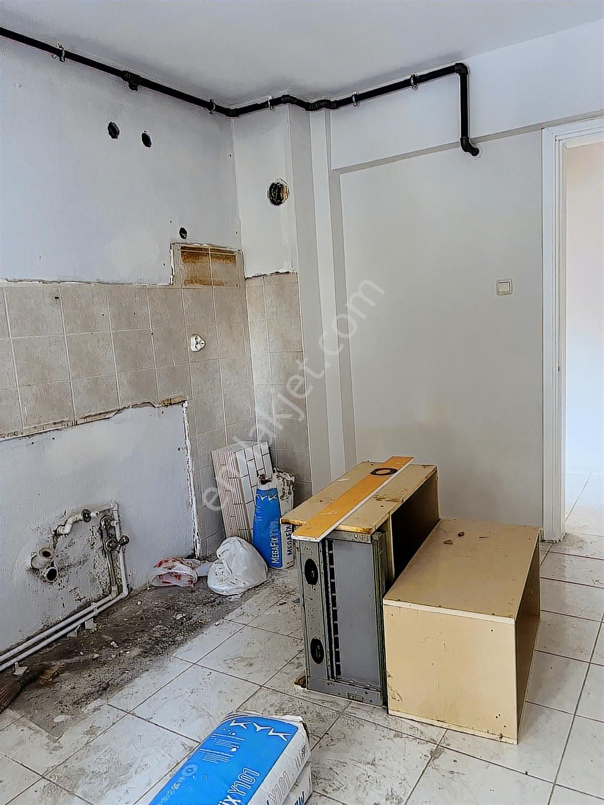 Buca Belediyesine Yürüme Mesafesinde 3+1 120m2 - Görsel 30