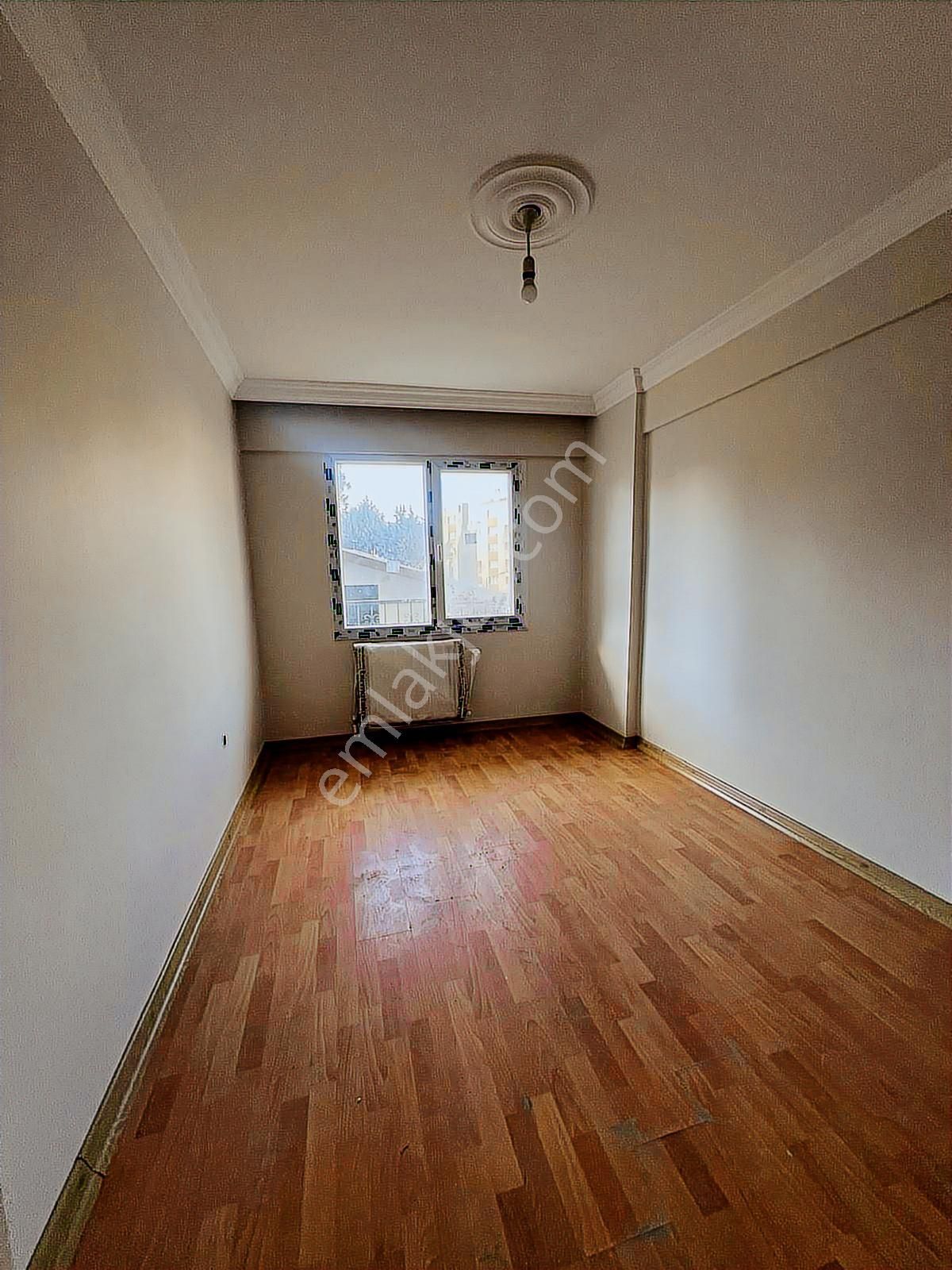 Buca Belediyesine Yürüme Mesafesinde 3+1 120m2 - Görsel 15