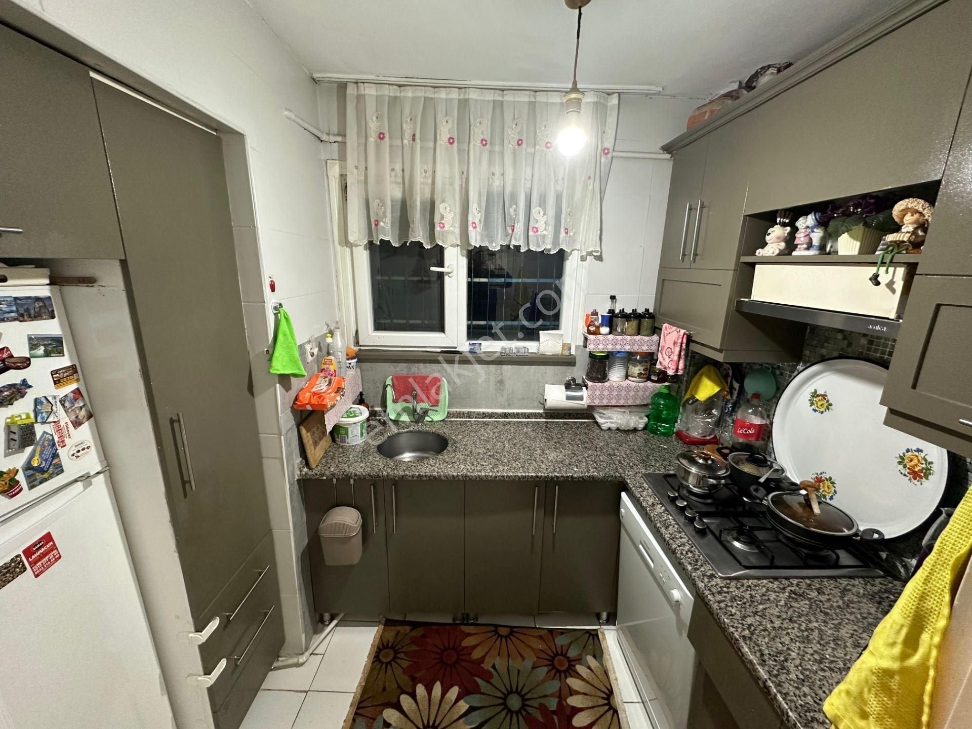 Fatih Çapa Şehremini'de 3+1 00 M2 1.kat Da Satılık Daire - Görsel 17