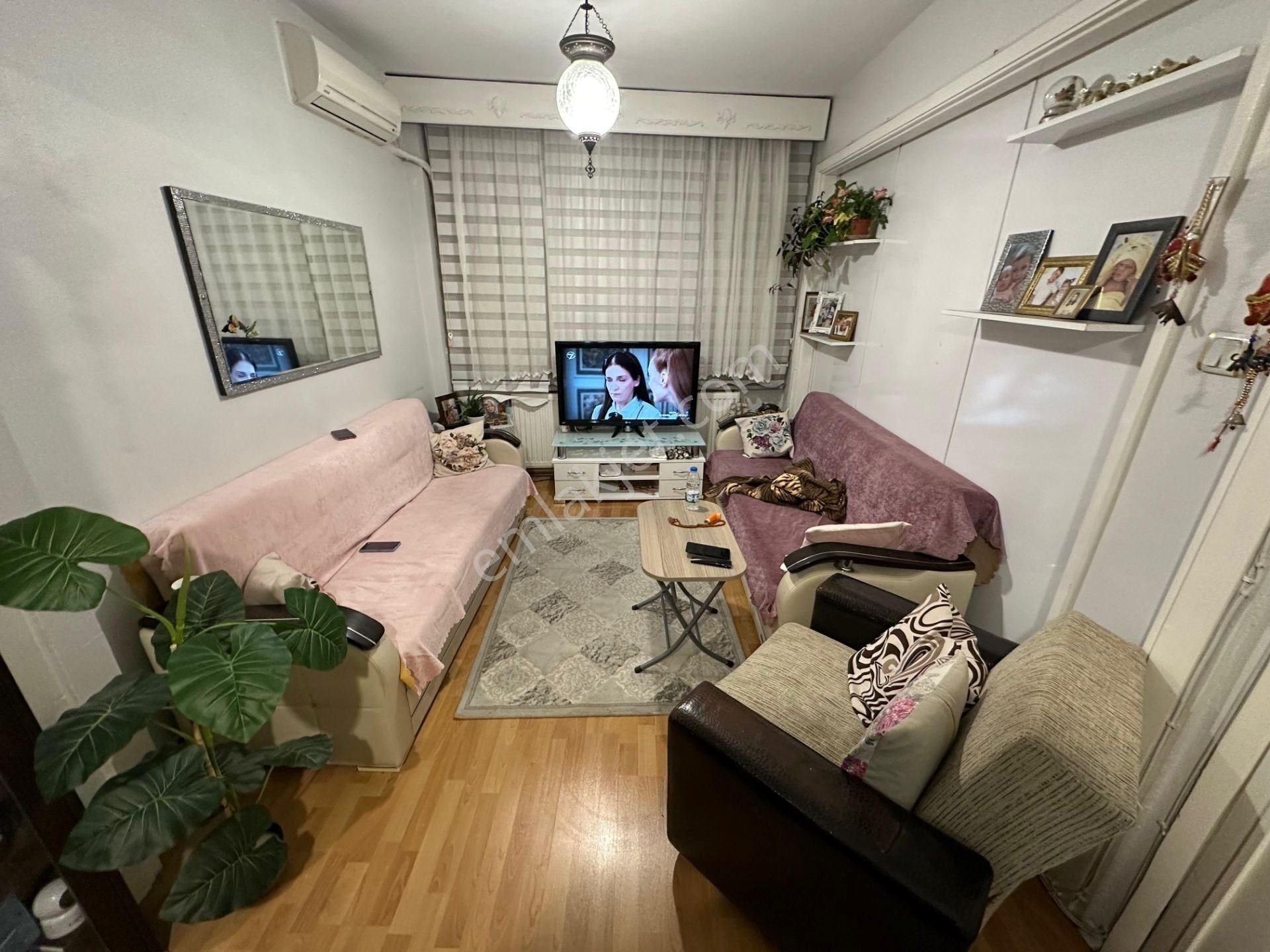 Fatih Çapa Şehremini'de 3+1 00 M2 1.kat Da Satılık Daire - Görsel 5