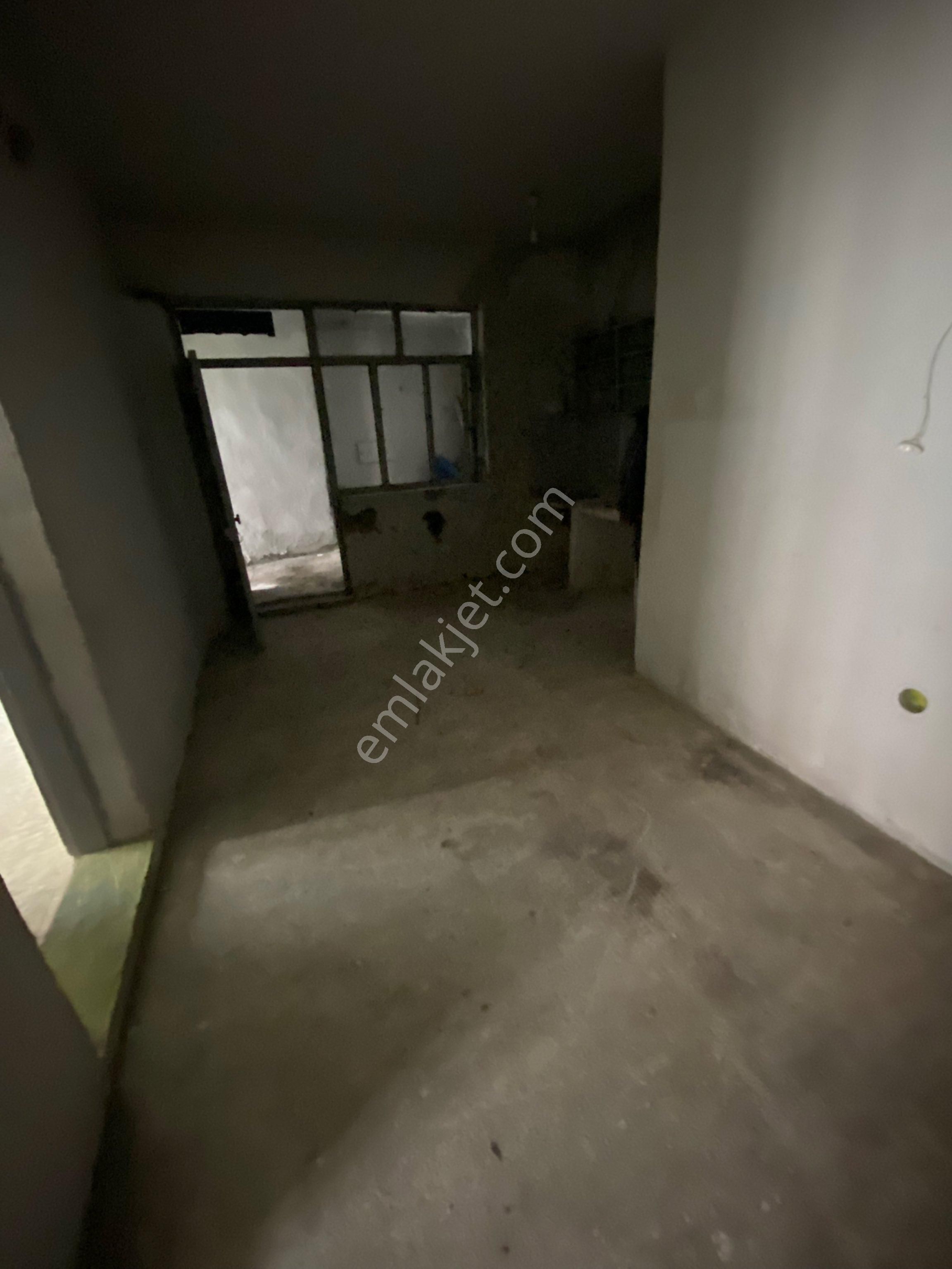 Cihangir Emlaktan Beyazıtta Satılık 5 Daire 2 Dükkan - Görsel 21