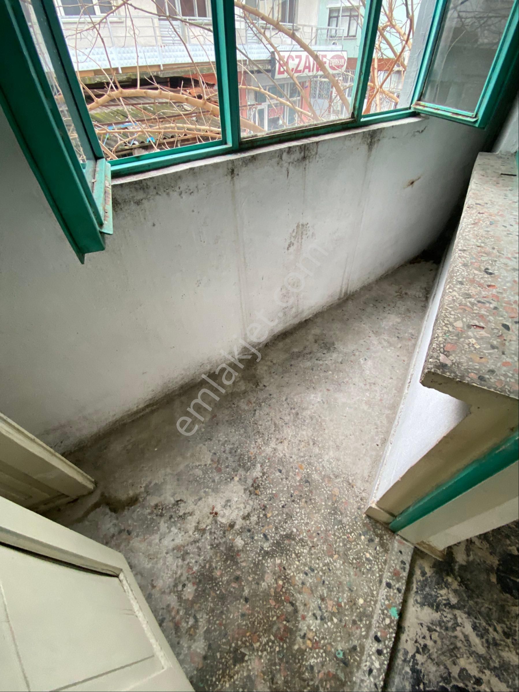 Cihangir Emlaktan Beyazıtta Satılık 5 Daire 2 Dükkan - Görsel 6