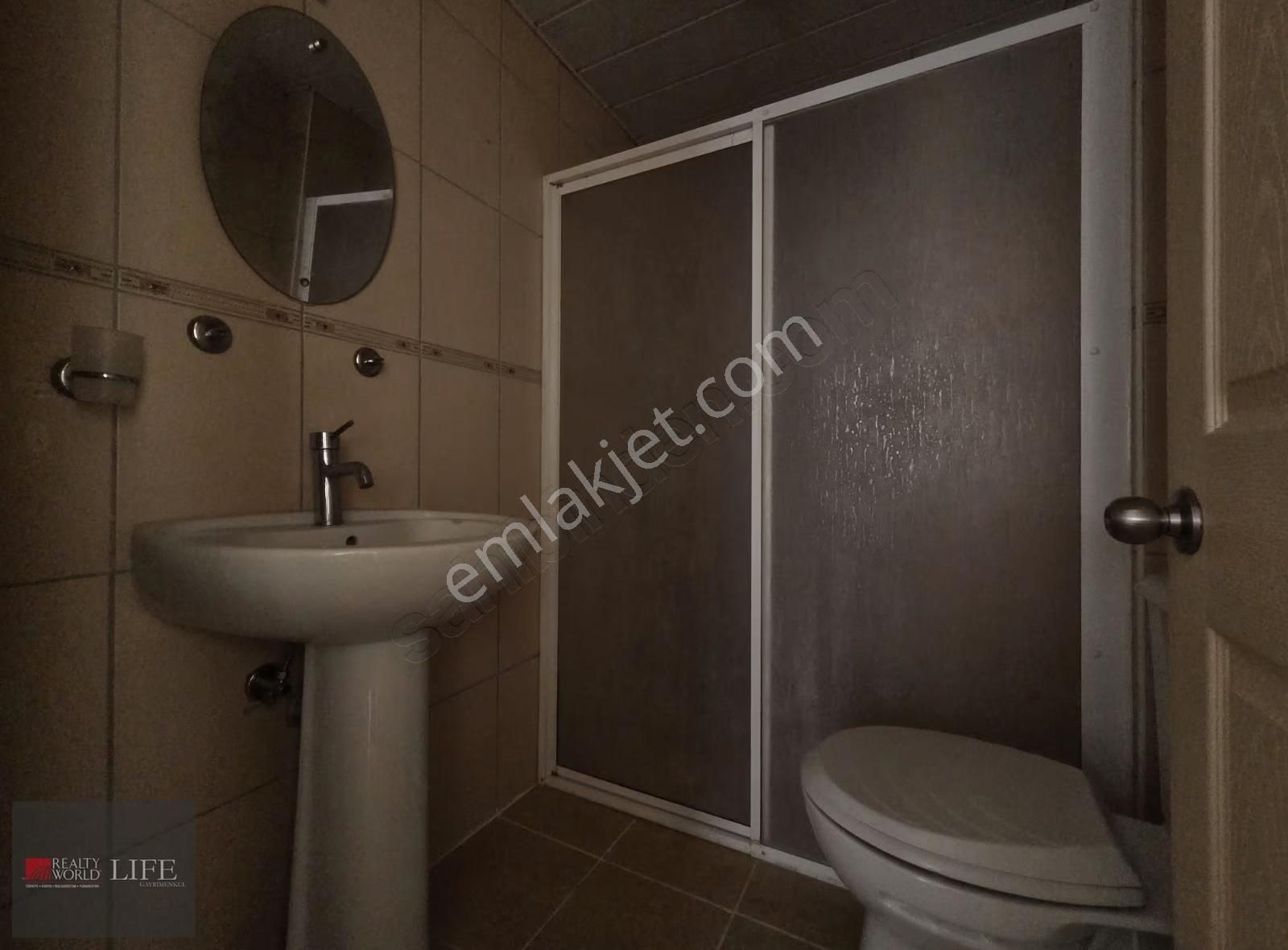 Rw Lıfe // Yenibağlar Siteiçi Arakat Asansörlü 2+1 Kiralık Daire - Görsel 6