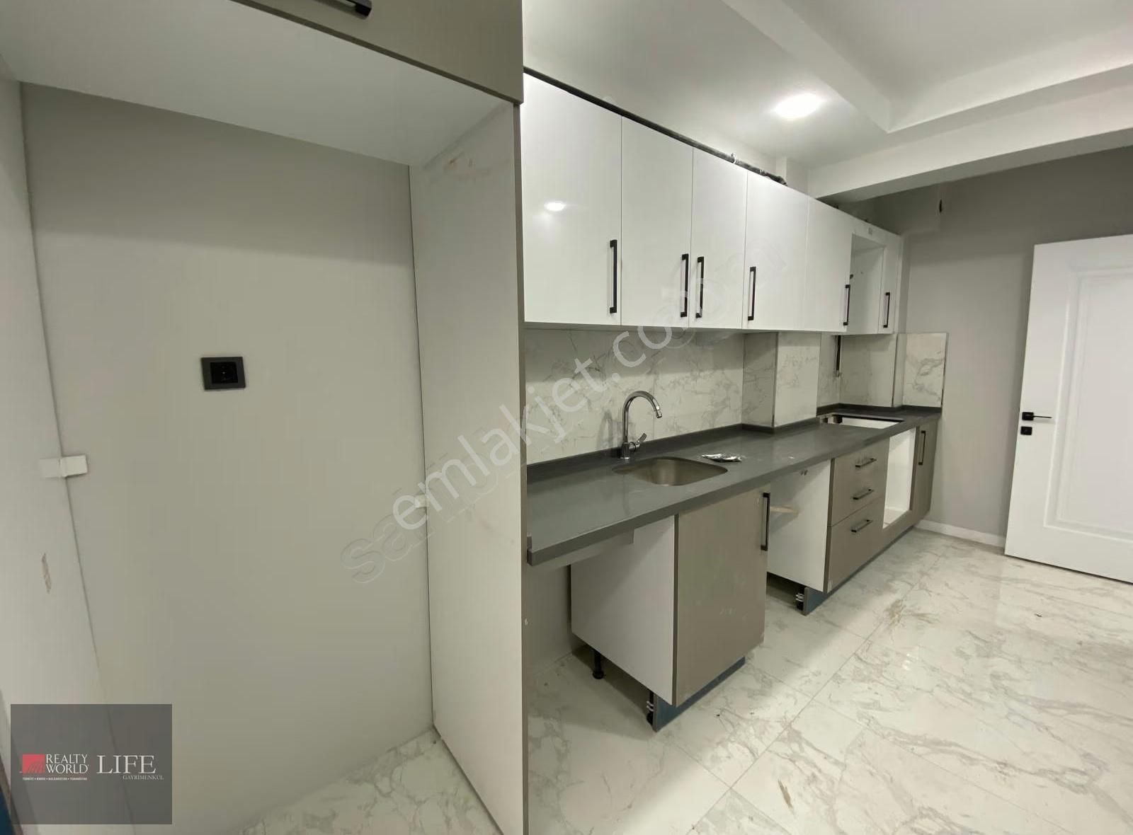 Rw Lıfe // Sütlüce Mah.arakat Asansörlü Lüks 2+0 Satılık Daire - Görsel 15