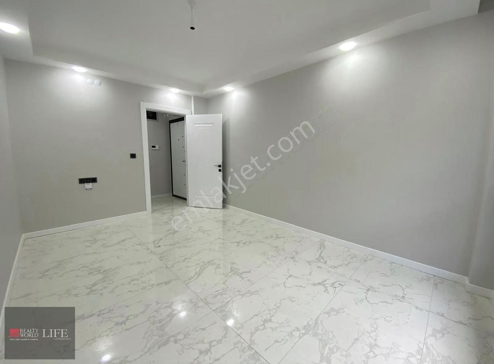 Rw Lıfe // Sütlüce Mah.arakat Asansörlü Lüks 2+0 Satılık Daire - Görsel 12