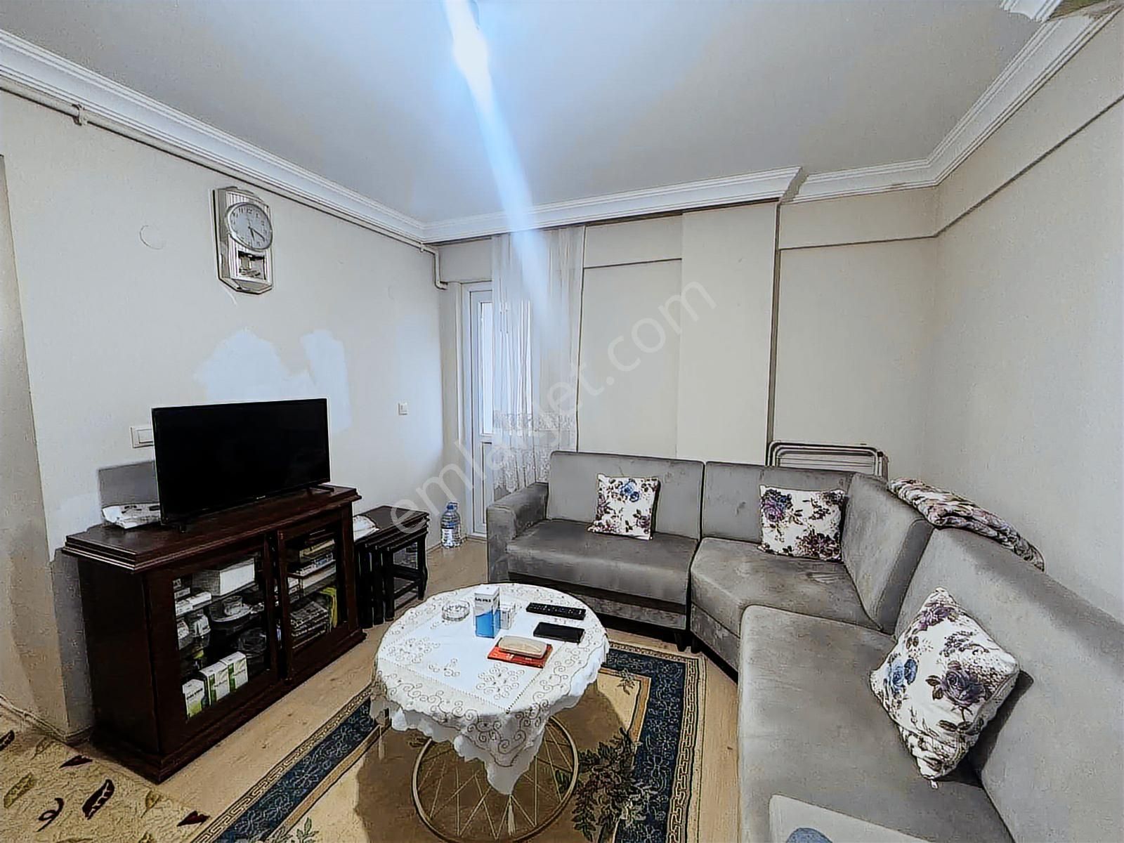 Cevizlik Cad. Üzerinde Aile Binasında 2+1 Arakat Daire - Görsel 14