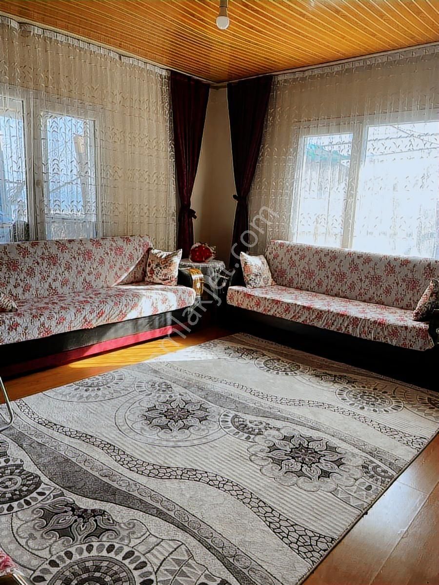 Tek Tapu | Köy İçi İmarlı | 300 M² Arsa İçinde Müstakil Evli - Görsel 15