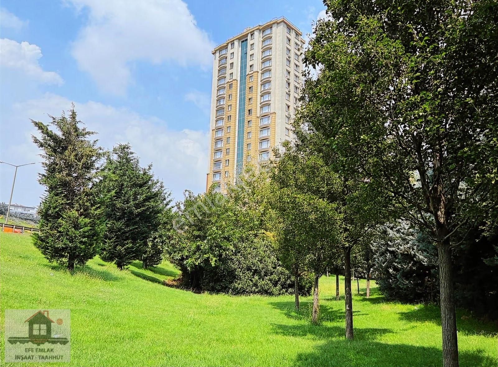 Satılık 202 M_2 Arsa Efe Emlak Çamlık Mah. Ümraniye İstanbul