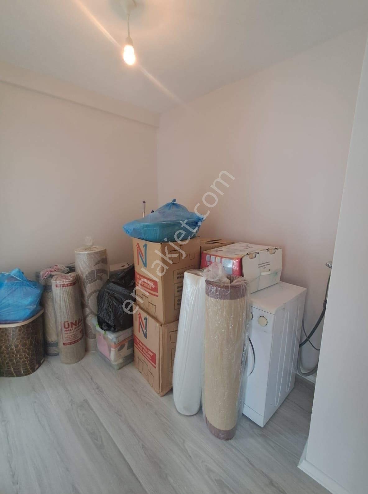 Atakent'de Tranvay Altı Merkezi Kolasyonda Satılık 3+1 Daire - Görsel 7